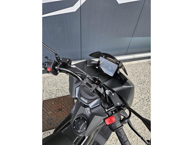 ZONTES Zontes 125 X Vert ou Noir 