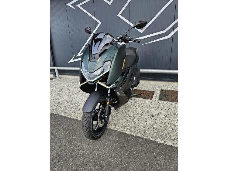 ZONTES Zontes 125 X Vert ou Noir 
