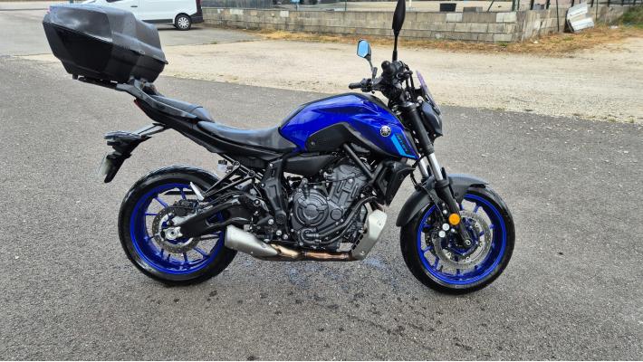 YAMAHA MT-07
