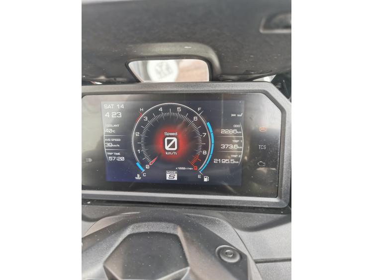 YAMAHA XP T-MAX 560 TECH MAX +LIGNE ARROW + VARIATEUR 