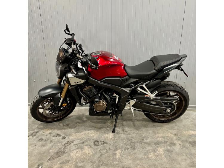 HONDA CB 650 RA E-CLUTCH