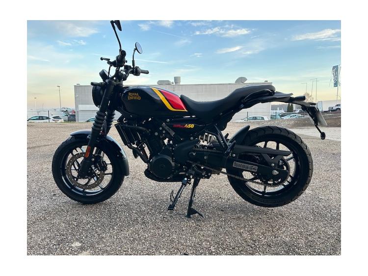 ROYAL ENFIELD GUERILLA 450