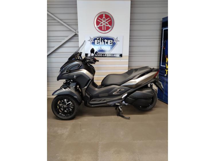 YAMAHA TRICITY 300