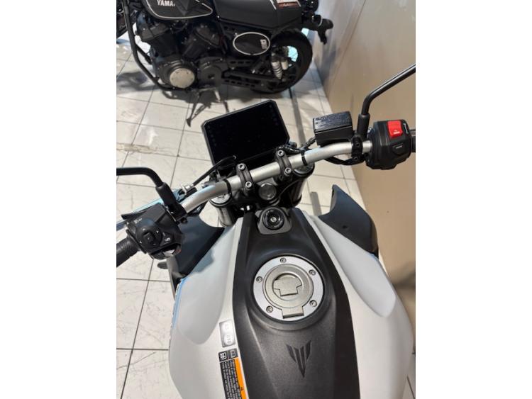 YAMAHA MT-07 (47.5CV)