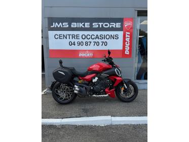 DUCATI DIAVEL V4