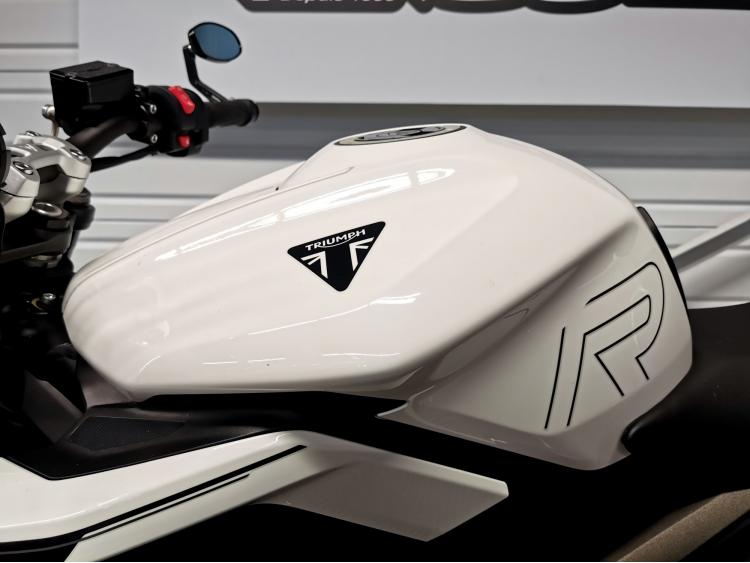 TRIUMPH STREET TRIPLE 765 R A2 - 1ere main - 765R