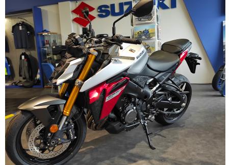 SUZUKI GSX-S 1000