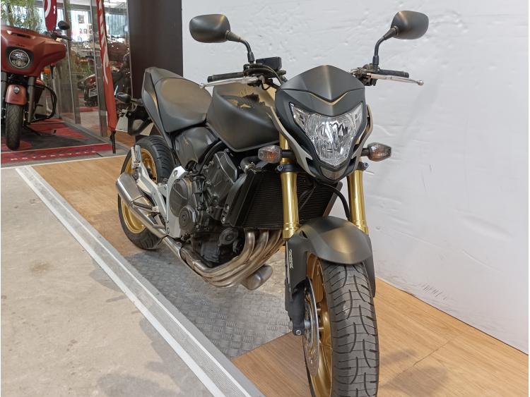 HONDA CB 600 HORNET