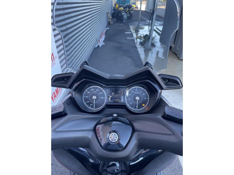 YAMAHA XMAX 300 Tech Max