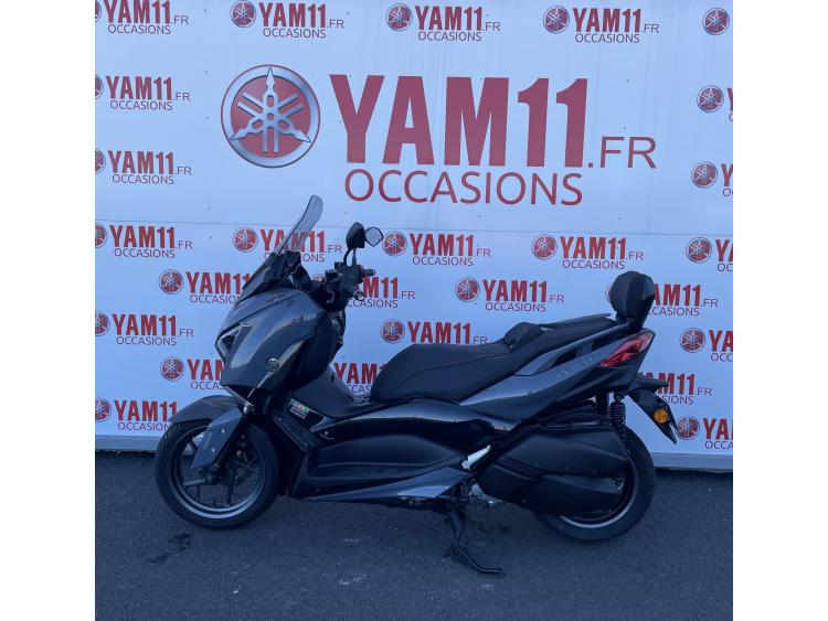 YAMAHA XMAX 300 Tech Max