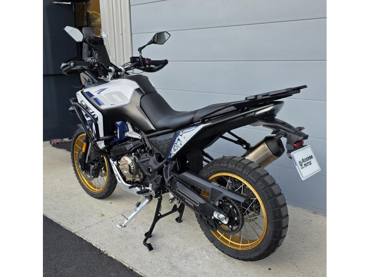 VOGE DS 800 X RALLY