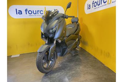 YAMAHA XMAX 125