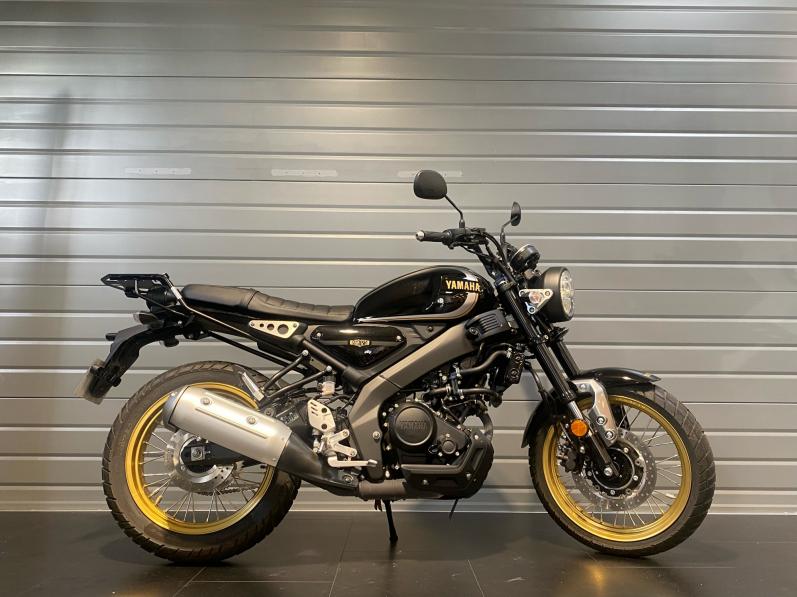 YAMAHA XSR 125 Legacy