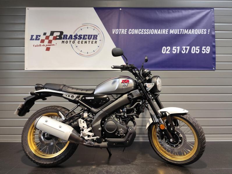 YAMAHA XSR 125 Legacy