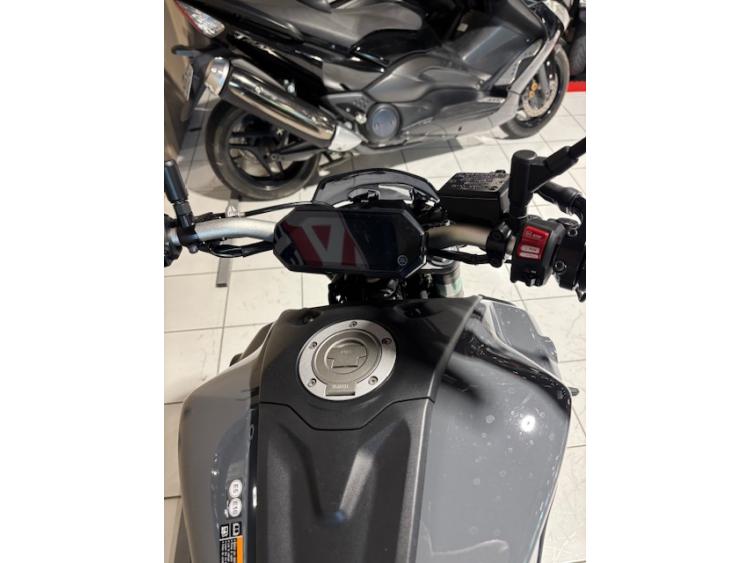 YAMAHA MT-07 (47.5CV)