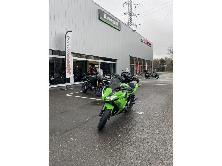 KAWASAKI NINJA 650