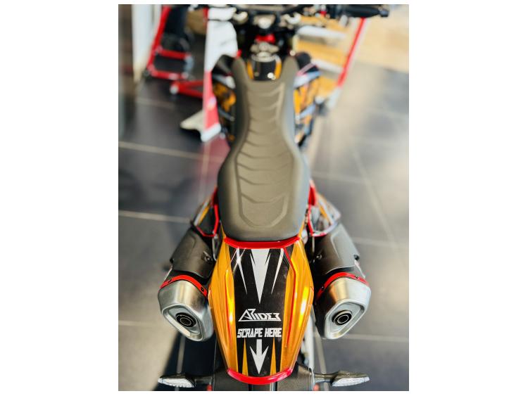 DUCATI HYPERMOTARD 698 MONO UNIQUE