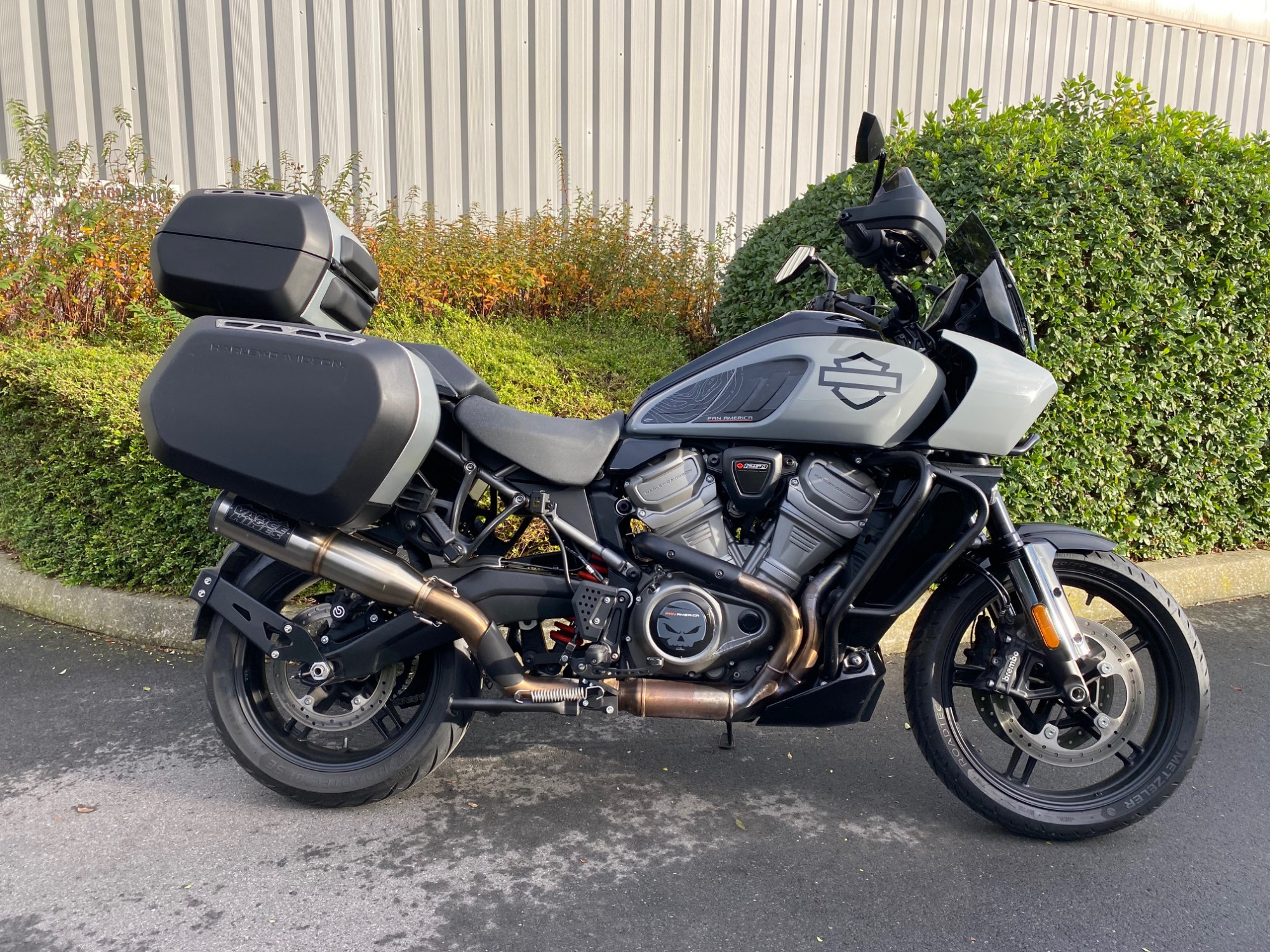 HARLEY-DAVIDSON ADVENTURE PAN AMERICA 1250