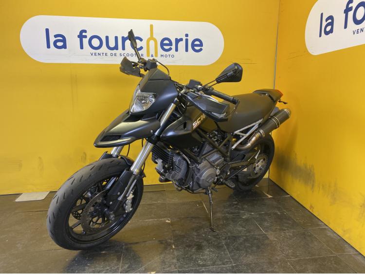 DUCATI HYPERMOTARD 796 