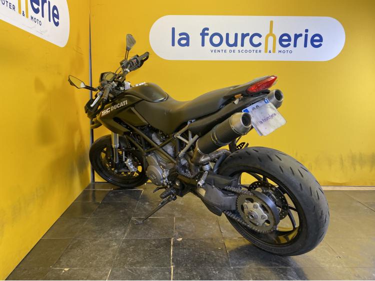 DUCATI HYPERMOTARD 796 