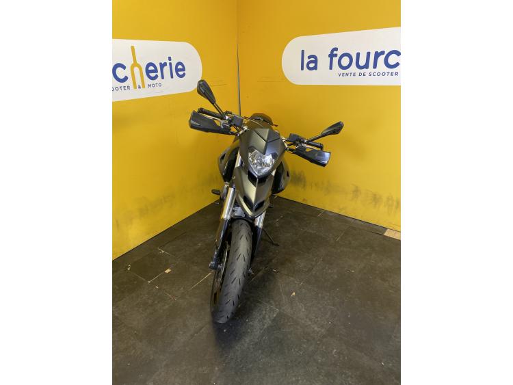 DUCATI HYPERMOTARD 796 