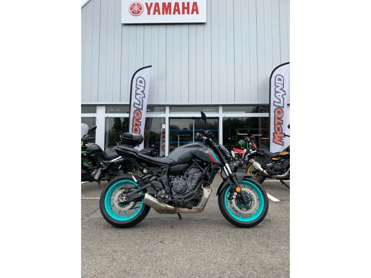 YAMAHA MT-07 (47.5CV)