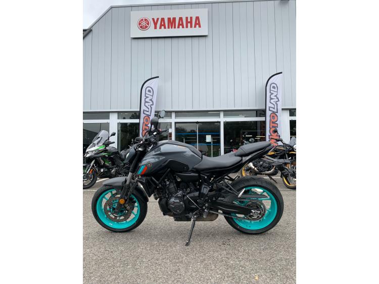 YAMAHA MT-07 (47.5CV)