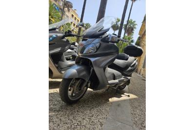 SUZUKI BURGMAN 650