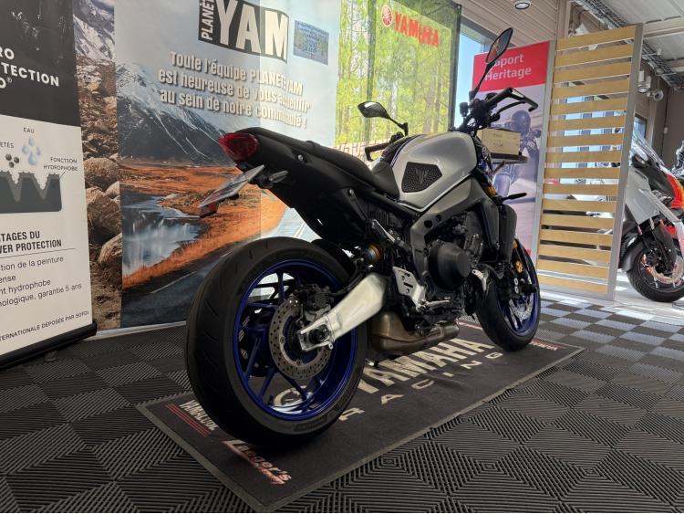 YAMAHA MT-09 SP
