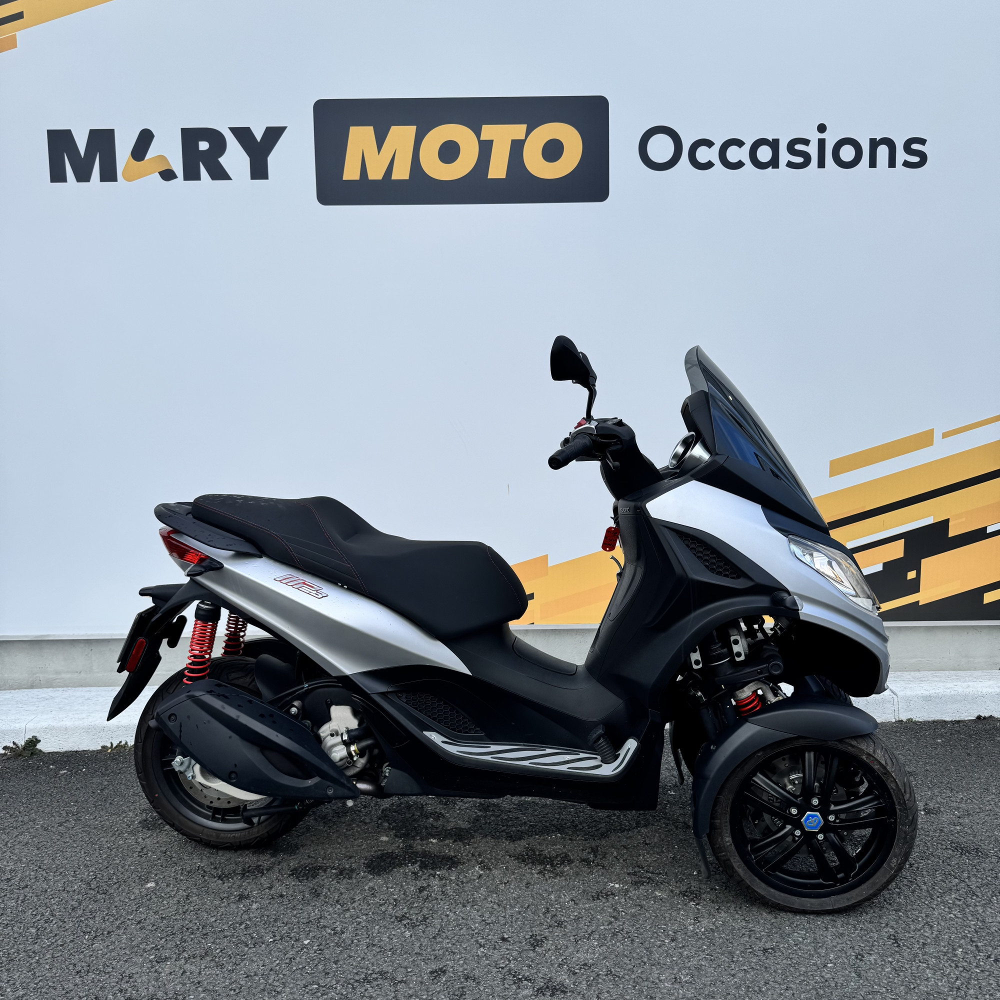 PIAGGIO MP3 300 HPE ABS ASR
