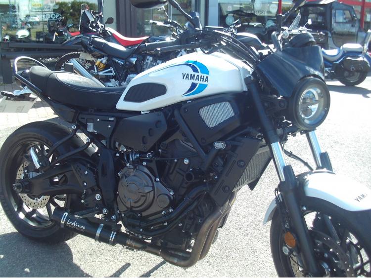 YAMAHA XSR 700 ABS
