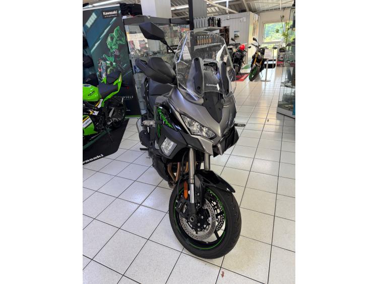 KAWASAKI VERSYS 1100 SE