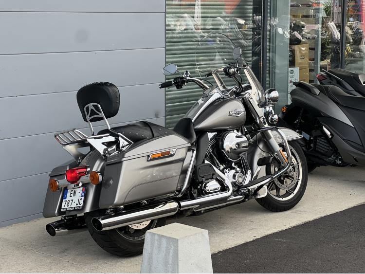 HARLEY-DAVIDSON TOURING ROAD KING 1690