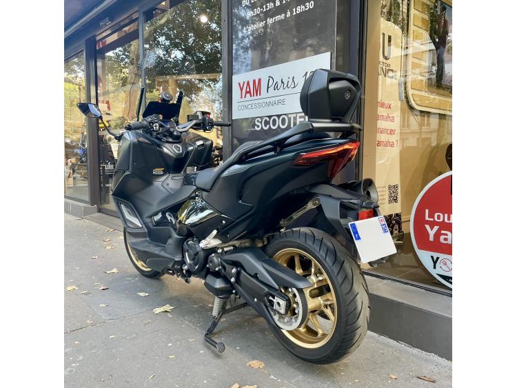 YAMAHA XP T-MAX 560 TECH MAX ( T MAX TMAX TECHMAX )