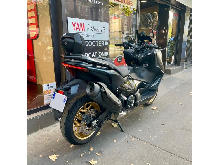 YAMAHA XP T-MAX 560 TECH MAX ( T MAX TMAX TECHMAX )