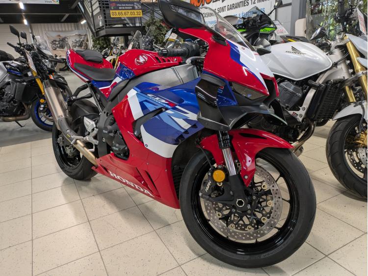 HONDA CBR 1000 RR FIREBLADE