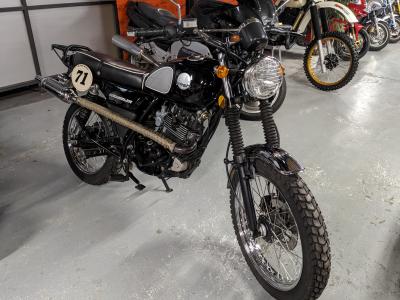 MASH SCRAMBLER 125