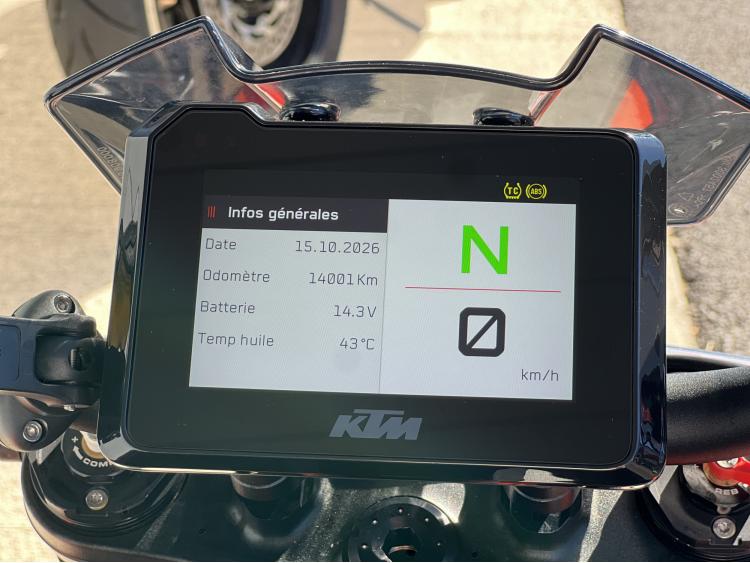 KTM 1290 SUPER DUKE R
