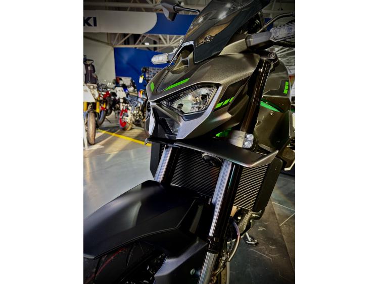 KAWASAKI Z 900