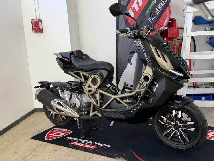 ITALJET DRAGSTER 125