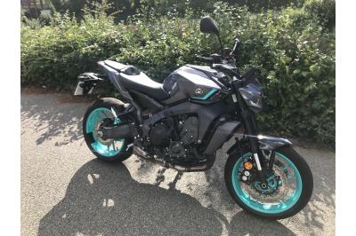 YAMAHA MT-09  Y-AMT