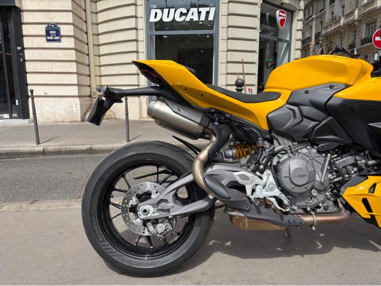 DUCATI STREETFIGHTER V2S - GARANTIE CONSTRUCTEUR