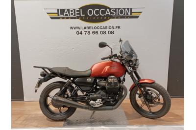 MOTO GUZZI V7 STONE