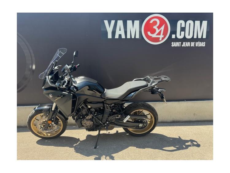 YAMAHA TRACER 7
