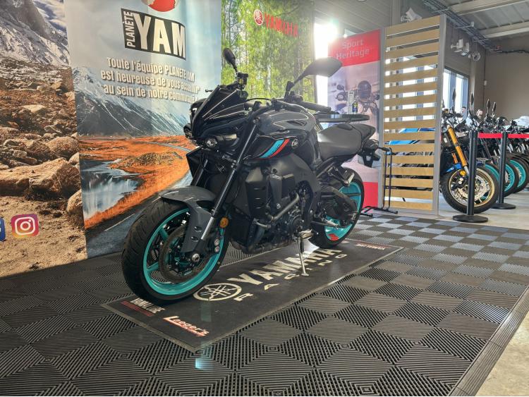 YAMAHA MT-10 GARANTIE JUSQU'AU 18 MAI 2025