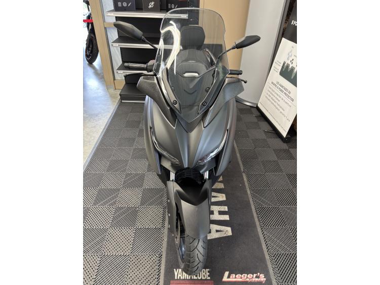 YAMAHA XMAX 125