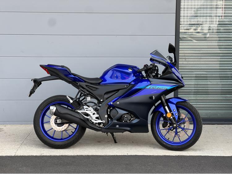 YAMAHA YZF 125 R ABS