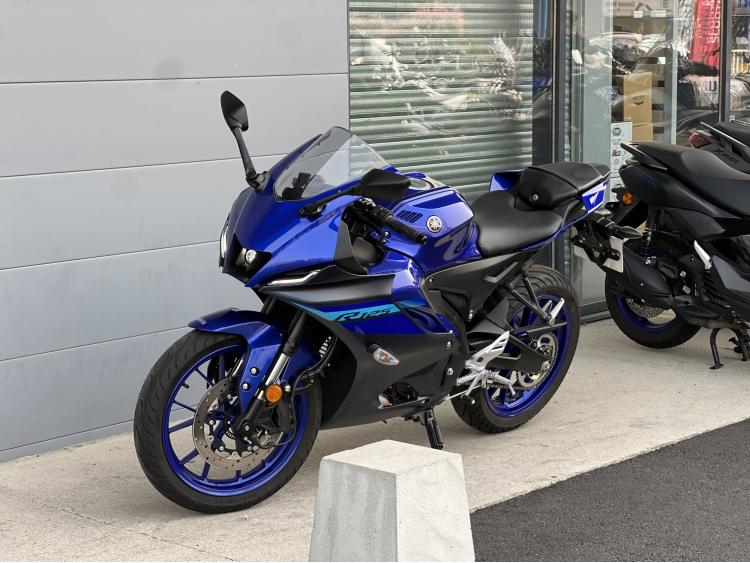 YAMAHA YZF 125 R ABS