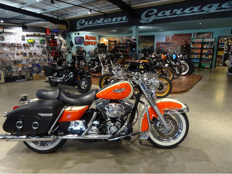 HARLEY-DAVIDSON TOURING 1450 ROAD KING
