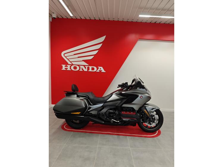 HONDA GL 1800 GOLDWING DCT